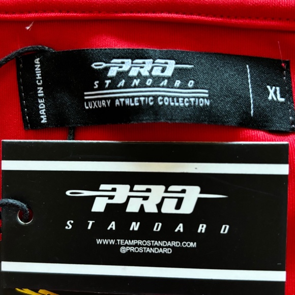 NBA Pro Standard Toronto Raptors Jacket (NWT) - Picture 11 of 16